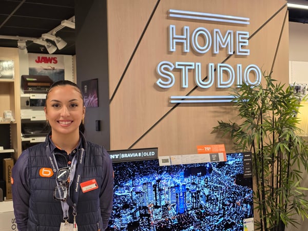 Experte multimédia chez Boulanger Vélizy, je vous accompagne de la téléphonie à la micro-informatique, jusqu’à l’image et au son pour trouver les solutions qui vous correspondent vraiment.