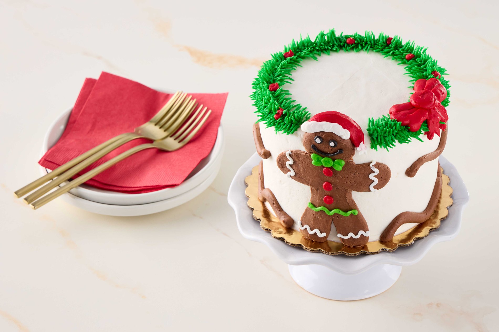gingerbread decorated christmas cake