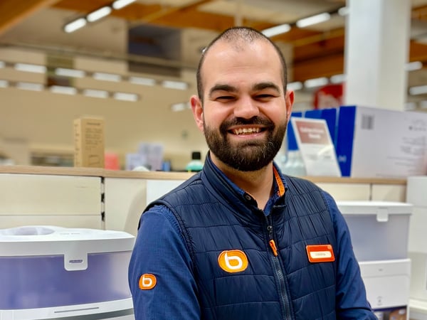 Corentin conseiller de vente Confort de la maison