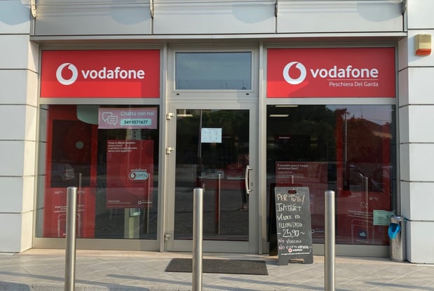 Vodafone Store | Peschiera Del Garda