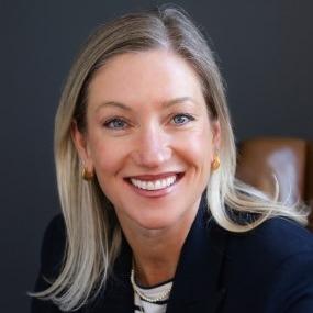 Photo of Erin McDonald