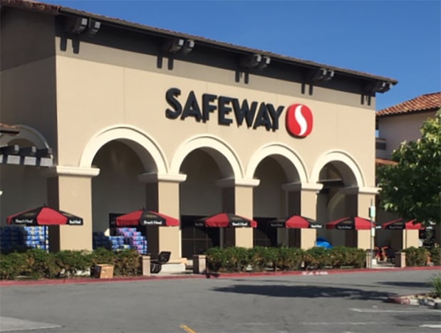 Safeway Store Front Picture - 525 El Camino Real in Menlo Park CA