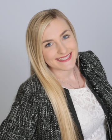 Photo of Brooke Ray