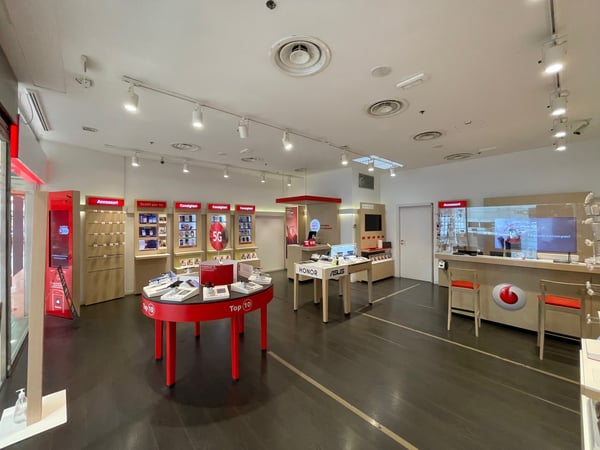Vodafone Store | Il Ducale
