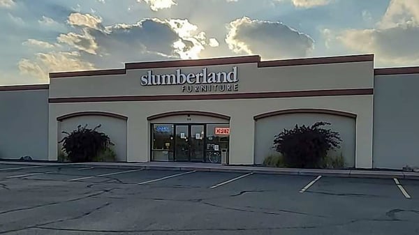 Rice Lake Slumberland Furniture exterior