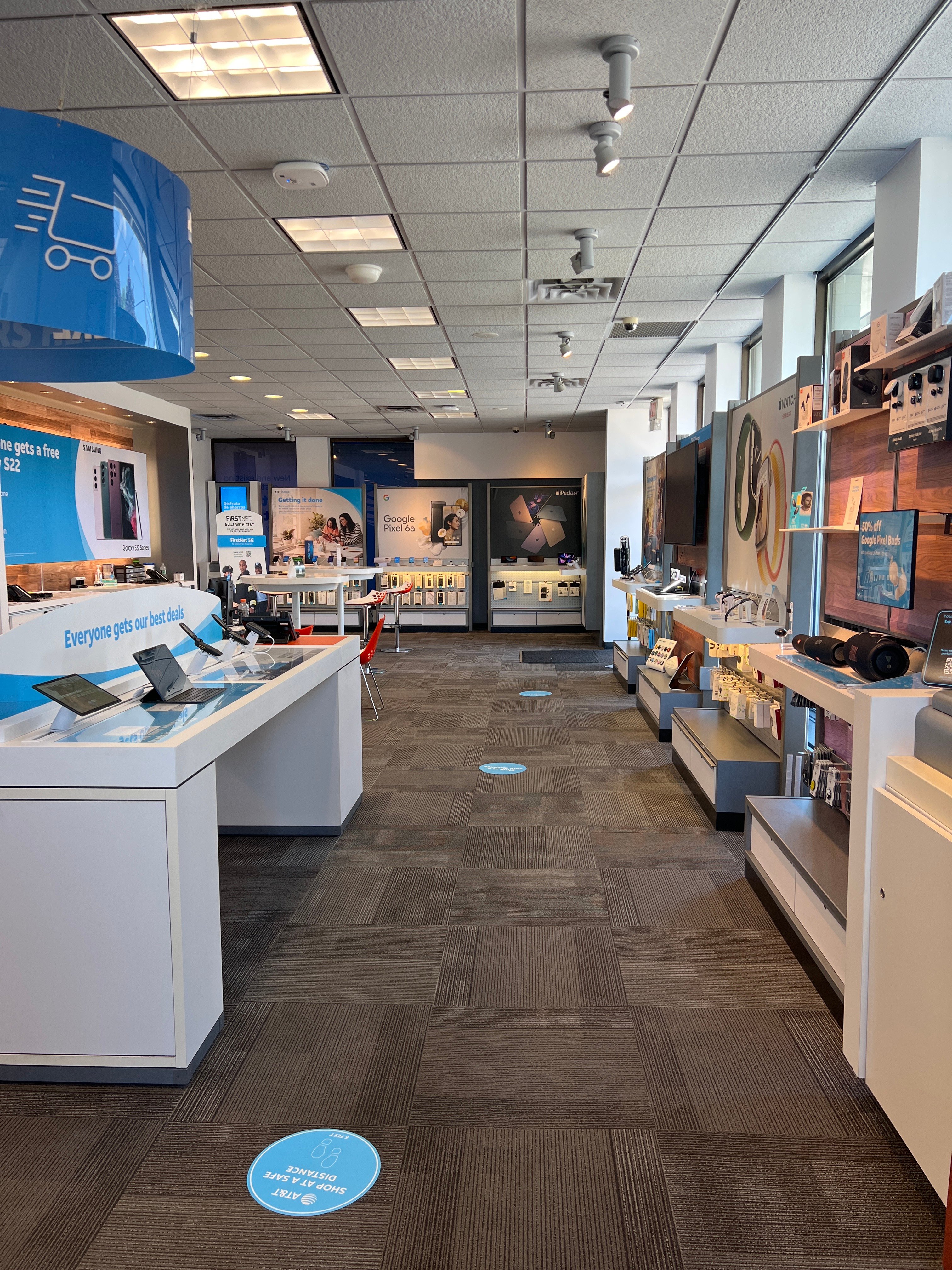 AT&T Deer Park Town Center Cell Phones, Wireless Plans & Accessories