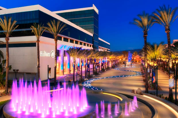 FedEx Office Hotel & Convention Center - Anaheim, CA - 777 W Convention ...