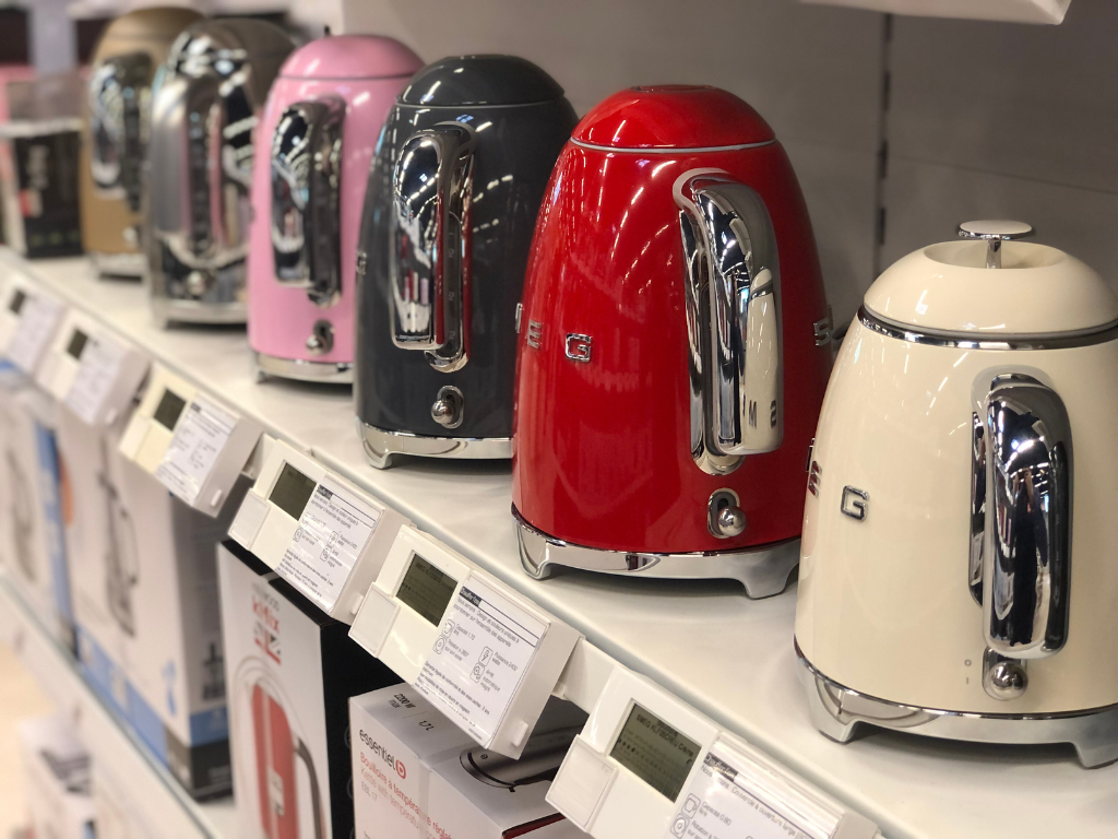 Retrouvez la collection Smeg dans votre magasin Boulanger Terville Thionville.