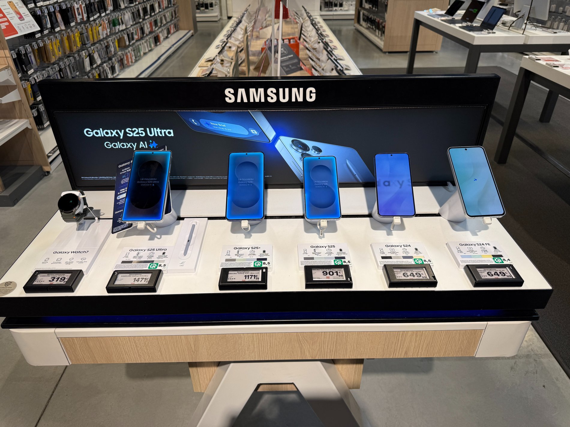Téléphone Samsung du magasin Boulanger Arras