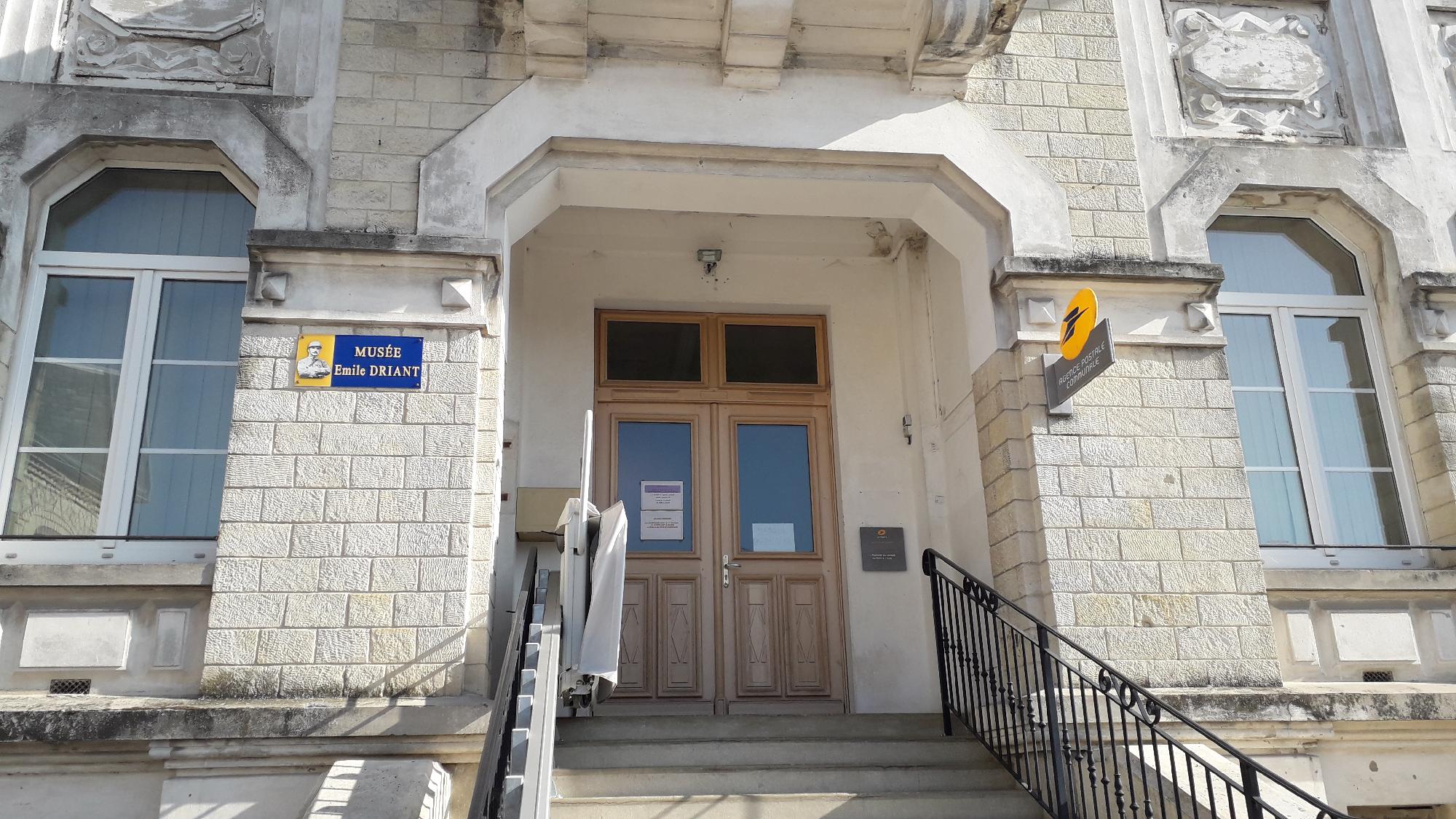 La Poste Agence Communale NEUFCHATEL SUR AISNE Mairie (02190) - La Poste