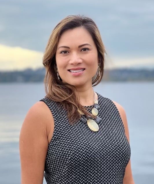 Carousel Associate Image