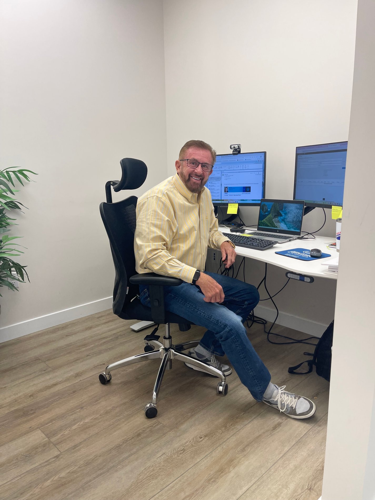 Roger Francis, Licensed Sales Professional
