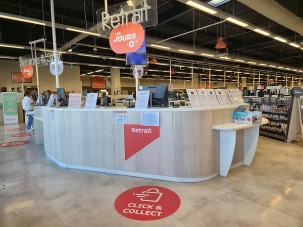 Le point retrait de commande à l'entrée de votre magasin Boulanger Villefranche sur Saône