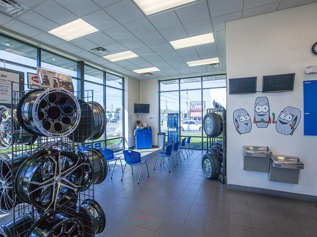 Tire Discounters Dixie tires, alignment, brakes, autoglass in