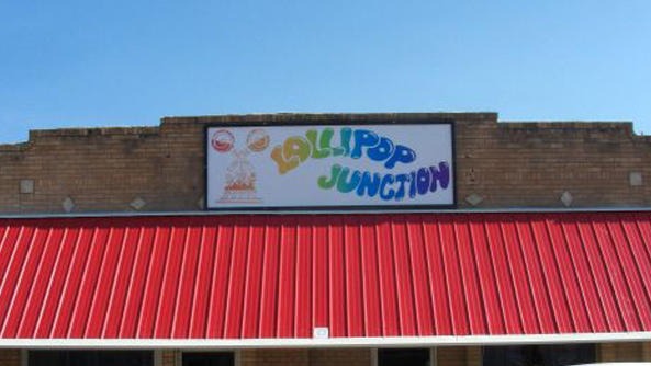 Lollipop Junction Daycare Center logo