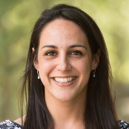 Photo of Shara E. Motola