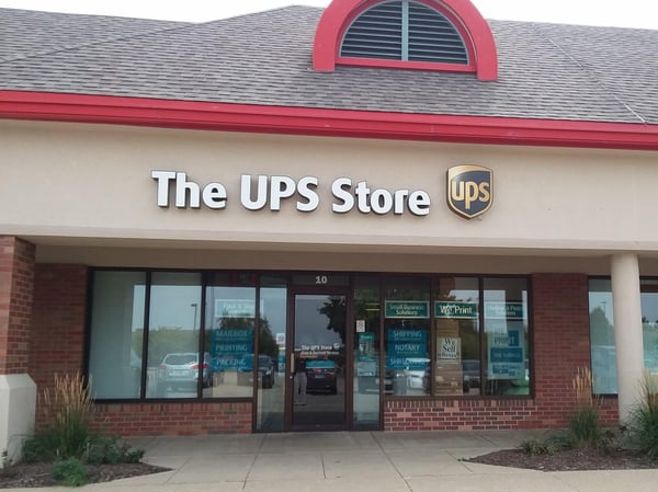Facade of The UPS Store Champaign on Marketview Drive