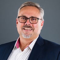 Kevin Noll - Old National Wealth Advisors, Wealth Advisor, VP | AIF®, C(K)P®, MBA in Fort Wayne,IN professional headshot