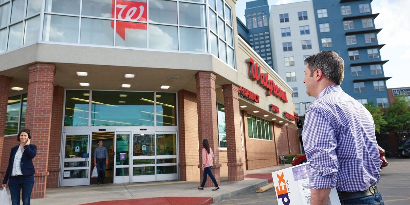 FedEx at Walgreens Houston, TX 8535 S Braeswood Blvd 77071