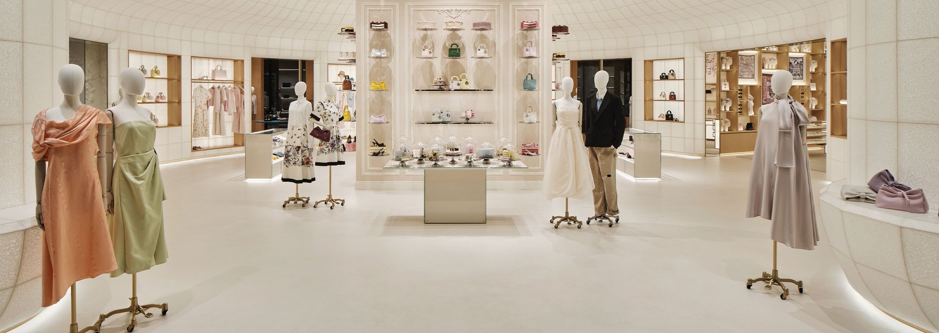 Dior Address photo