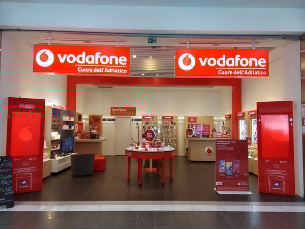 Vodafone Store | Il Cuore Adriatico