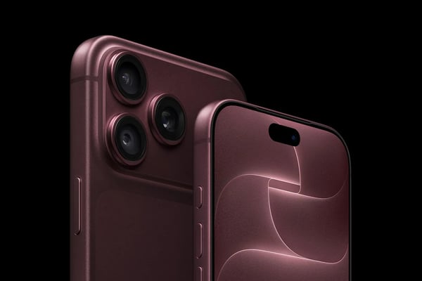 Nouveau smartphone pliable Apple iPhone Duo et iPhone 18 Pro Max en précommande chez Boulanger ALES, puce A20 Pro, double écran pliable, photo 48MP ouverture variable, charge MagSafe, AppleCare+, reprise ancien iPhone, assurance Club Infinity, Apple Watch, AirPods Pro, iPad Pro, MacBook Pro, TV au BOULANGER ALES À ALES 30100.