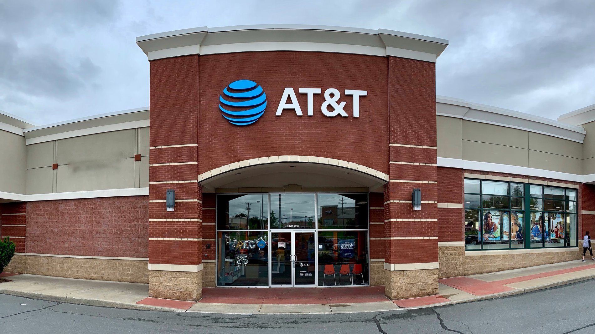 Mohawk Commons Store Apple iPhone 12 and Samsung Devices Schenectady