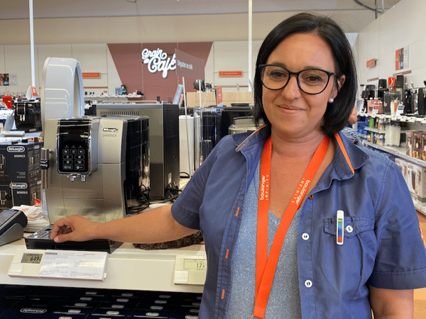 Laure, conseillère de vente Confort Boulanger troyes