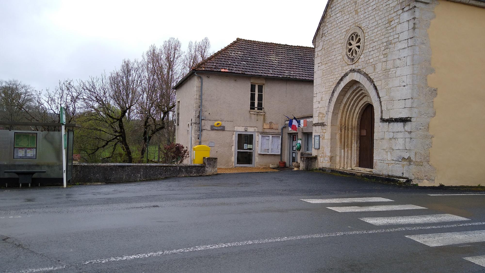 La Poste Agence Communale STE EULALIE D ANS Mairie (24640) La Poste