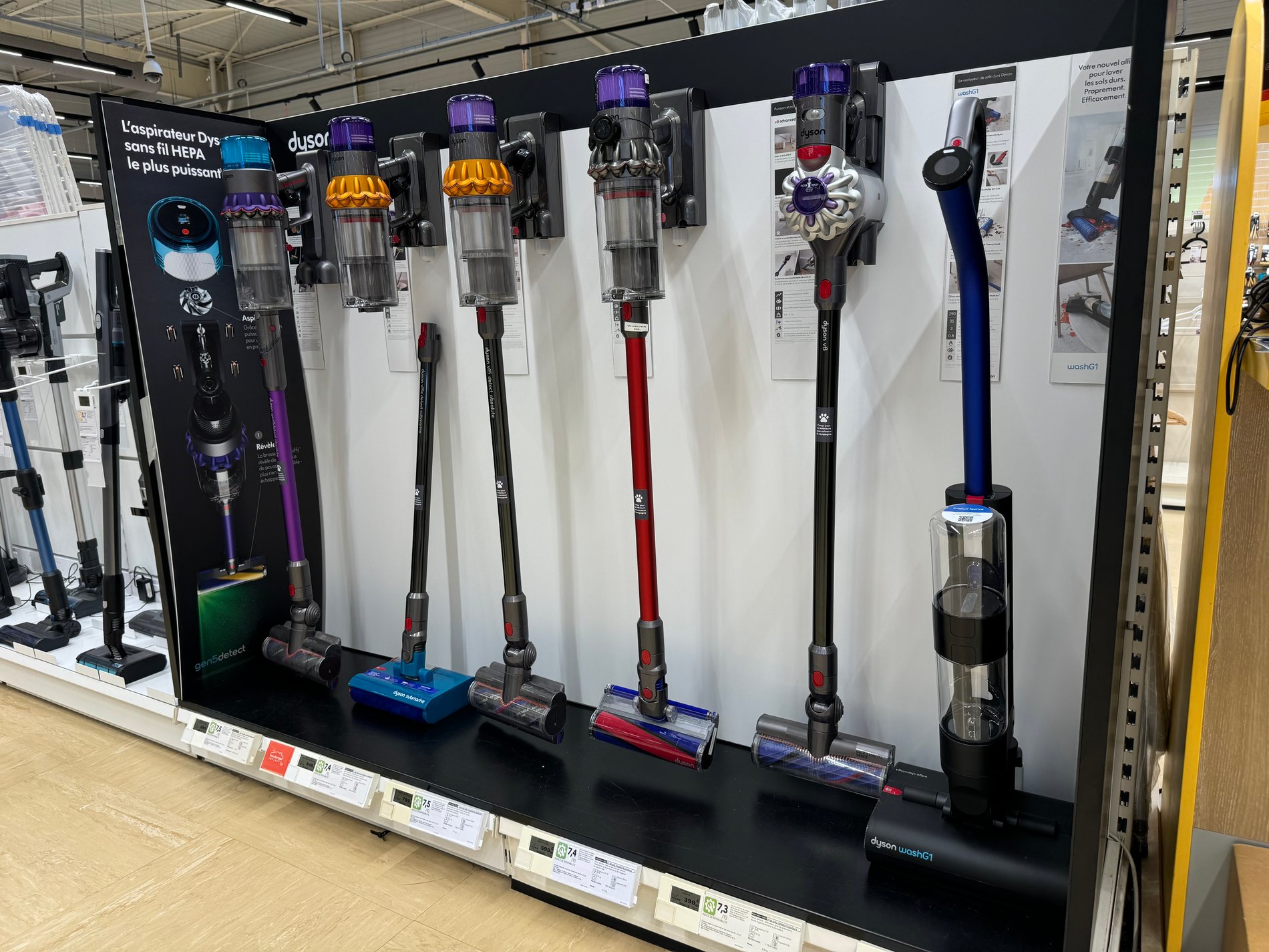 Aspirateurs balais Dyson dans votre magasin boulanger st quentin fayet