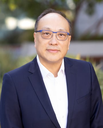 Photo of Stephen  Lo