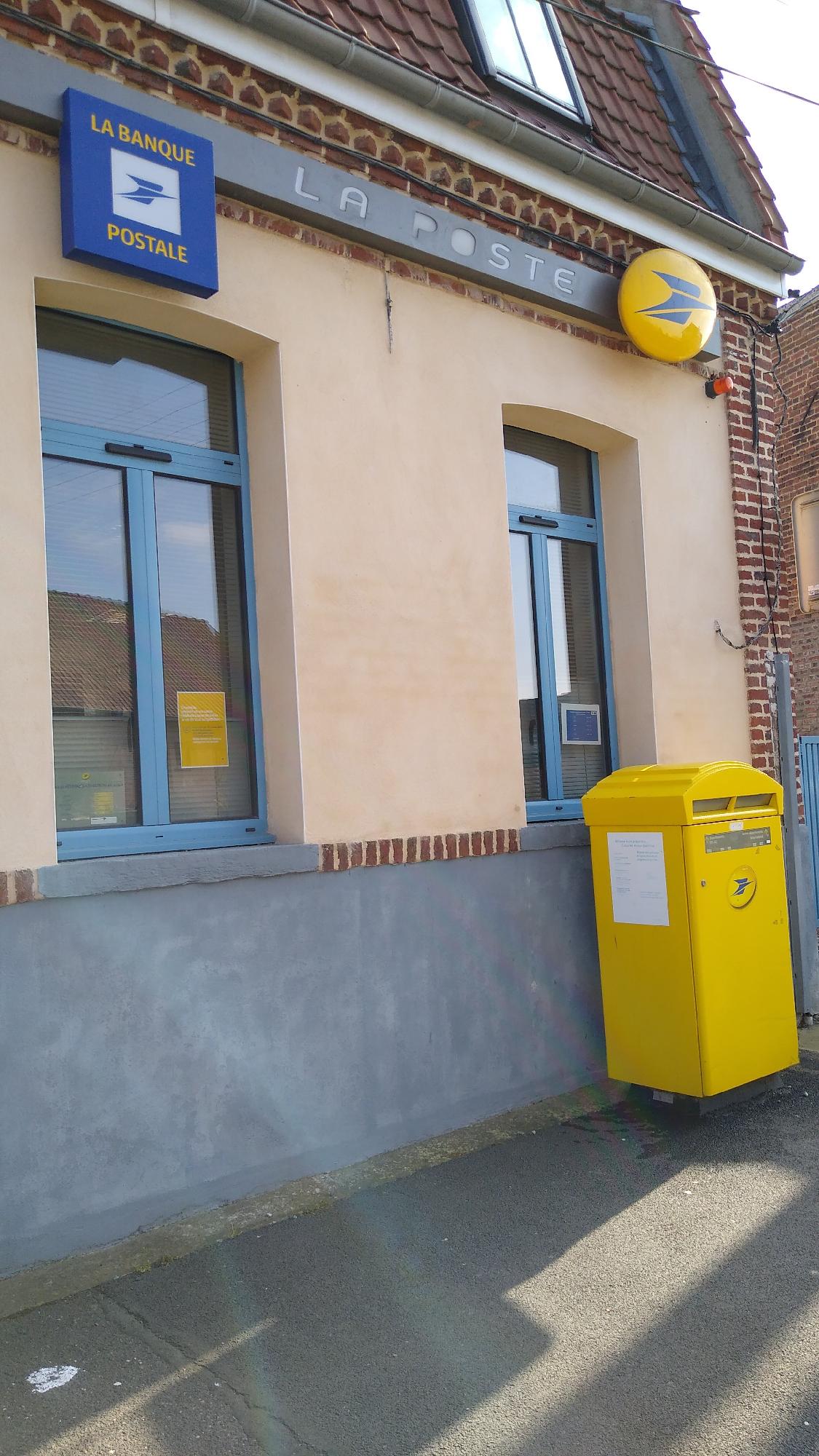 La Poste HESDIGNEUL LES BETHUNE (62196) La Poste