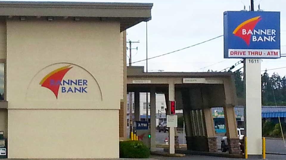 Banner Bank branch in North Bend, Oregon