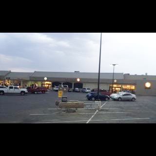 Safeway Store Front Photo at 1601 N Park Dr in Winslow AZ