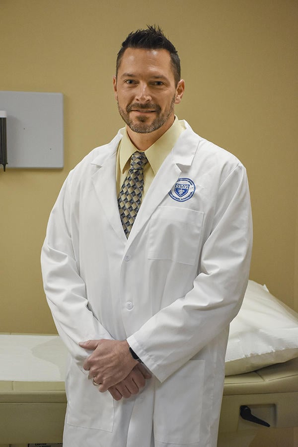 James Shina, MD at 1440 S Canfield Niles Rd Austintown, OH