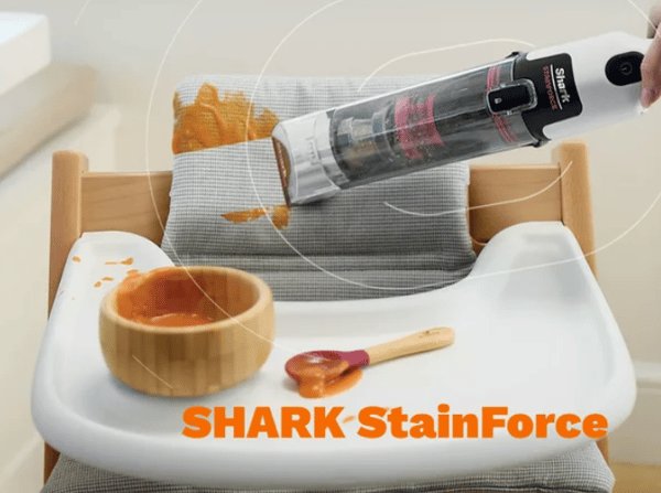 🧼✨ L’allié ultime contre les taches tenaces : le StainForce de SHARK est chez Boulanger Nantes Paridis !