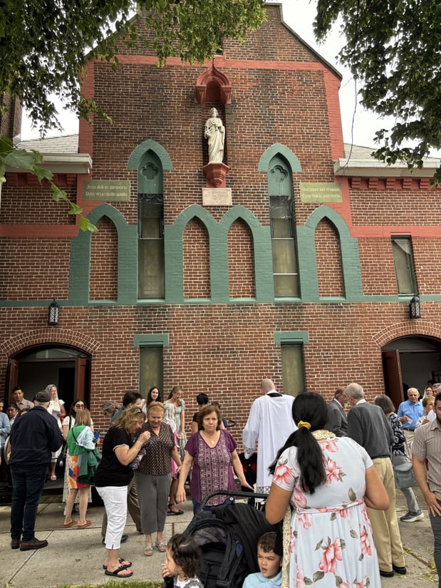 Corpus Cristi procession begins at The Shrine in Raritan NJ