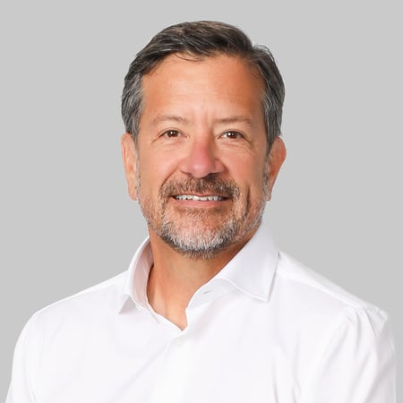 Sergio Akselrad Advisor Headshot image