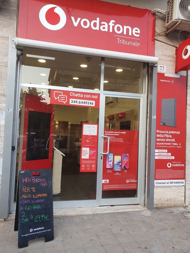 Vodafone Store | Tribunale