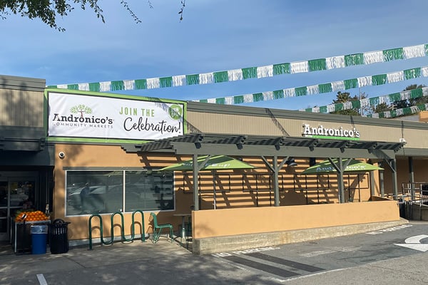 Andronico's Community Markets Store Front Picture at 100 Center Blvd