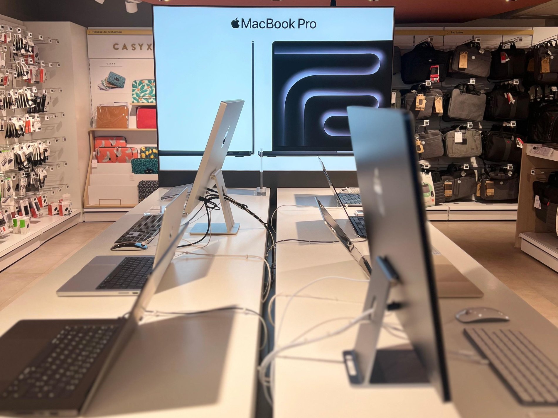 MacBook Air, MacBook Pro, IMac à Boulanger Paris Beaugrenelle
