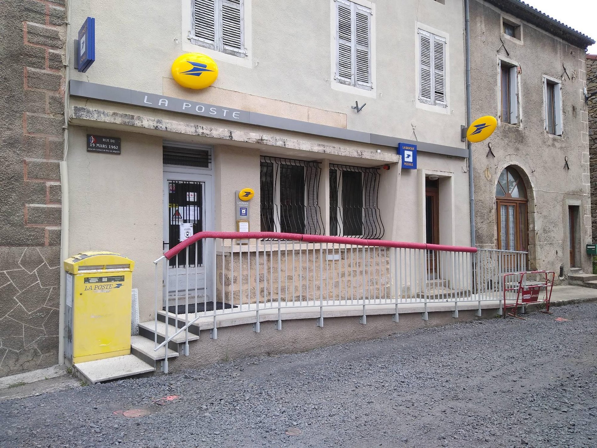 La Poste Agence Communale BEL AIR VAL D ANCE MAIRIE (48600) La Poste La Poste Agence Communale BEL AIR VAL D ANCE MAIRIE (48600) La Poste