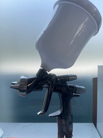 Pistola IWATA