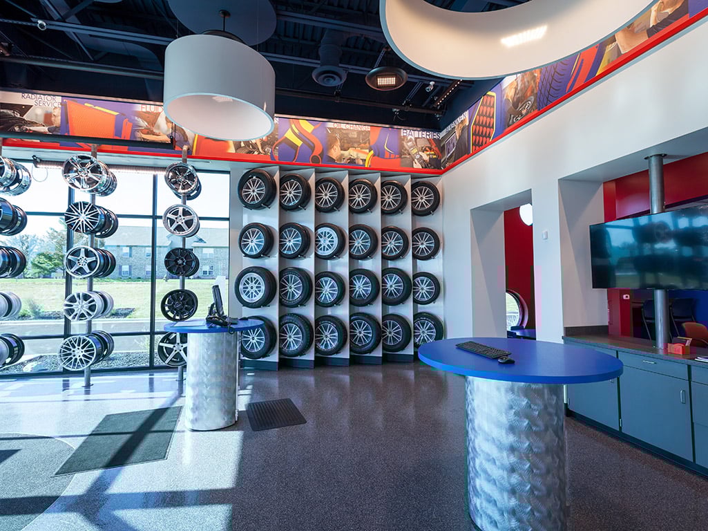 Tire Discounters Sawmill tires, alignment, brakes, autoglass in