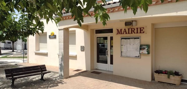 Photo du point La Poste Agence Communale LOUBES BERNAC Mairie