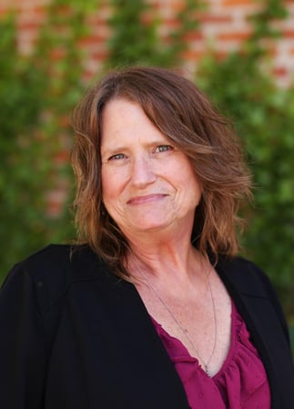 Photo of Tracy Mayerhofer