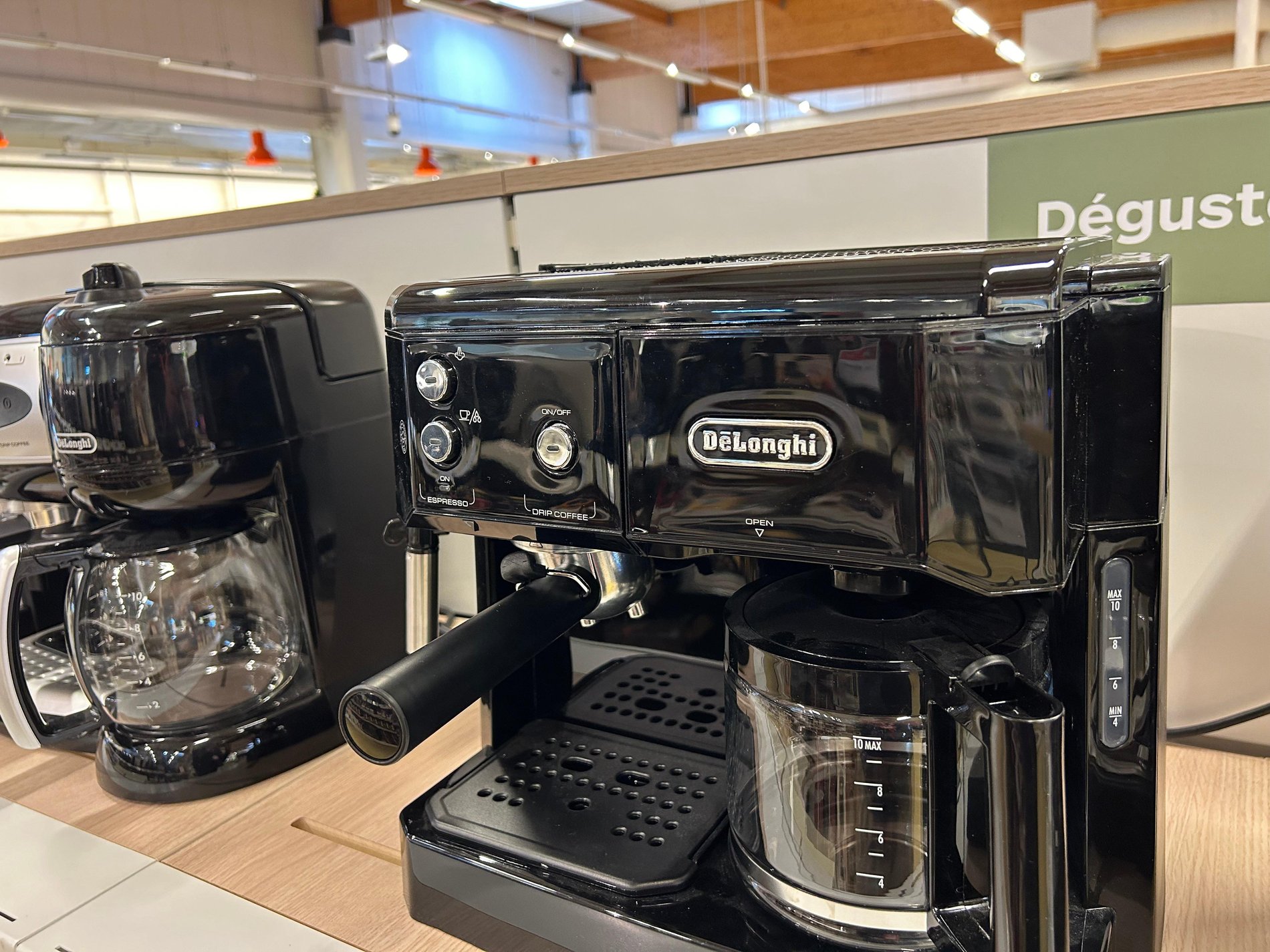 Machine Expresso Combiné cafetière Delonghi [c_nomDuMagasinLié]]