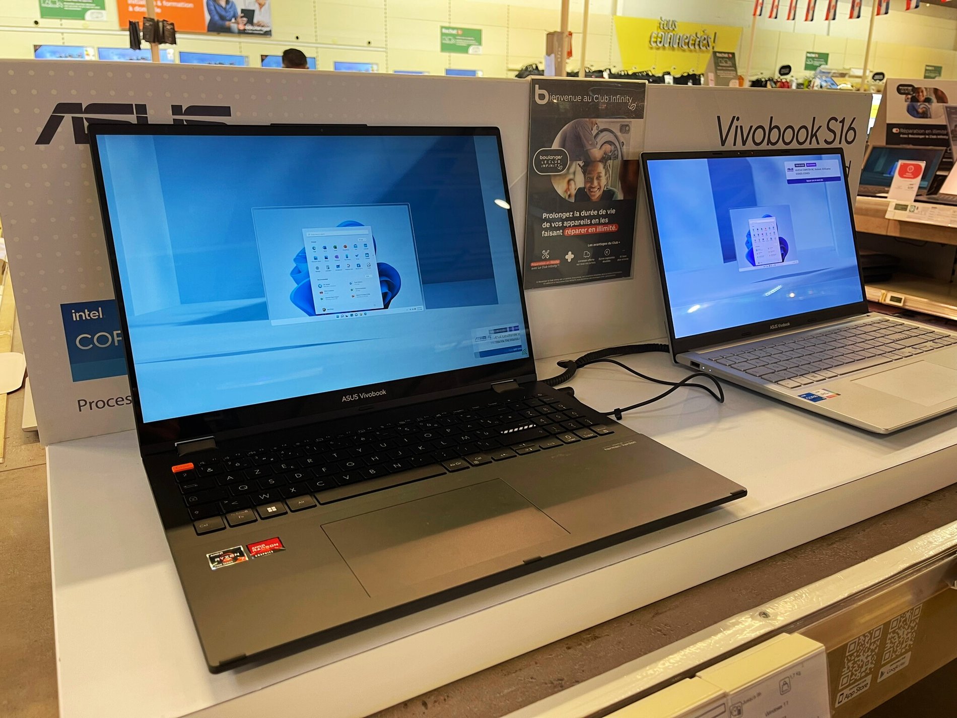 Ordinateurs portables Asus chez Boulanger Dijon Toison d'Or