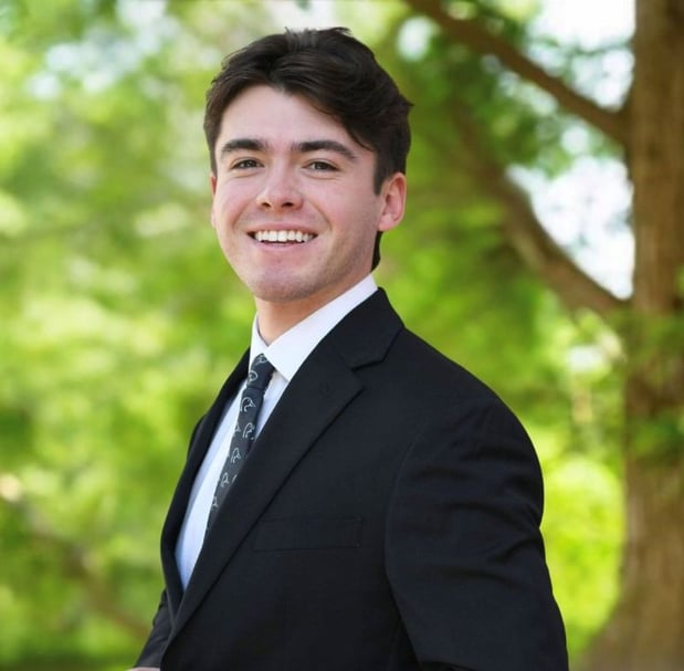 Carousel Associate Image