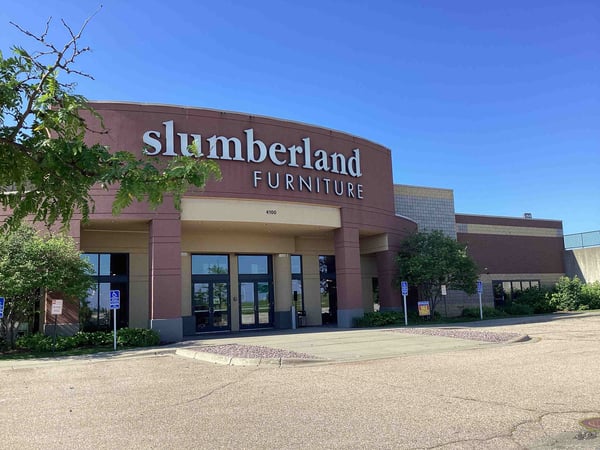 Shakopee Slumberland Furniture exterior